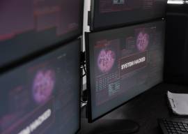 ¿Y si te están espiando? Cómo detectar si hay micrófonos ocultos, spyware o malware en tu casa o empresa